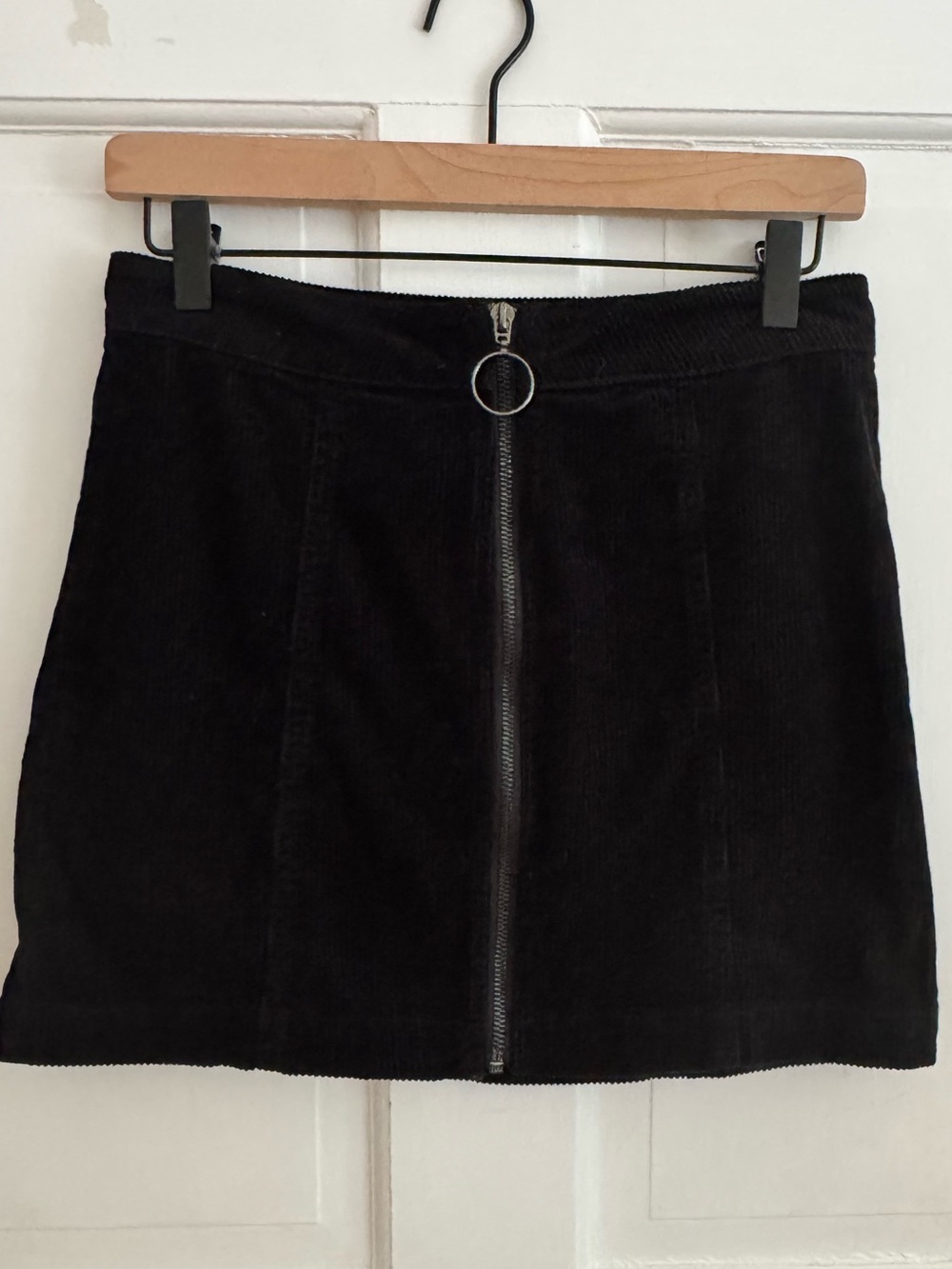 Forever 21 Black Corduroy Zip Front Mini Skirt O-Ring A-Line High Waisted M